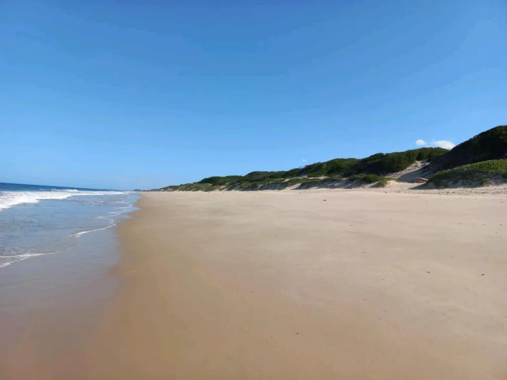 praia de machubo Praias de Maputo