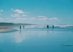 Praia de Zalala, o melhor refúgio tropical na Zambézia