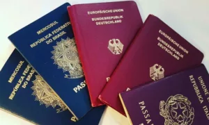 Os 10 passaportes mais poderosos do mundo em 2024